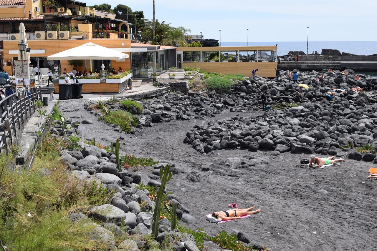 Il Cortiletto Di Piazza Verga Catania-Fontanarossai nemzetközi repülőtér Kültér fotó