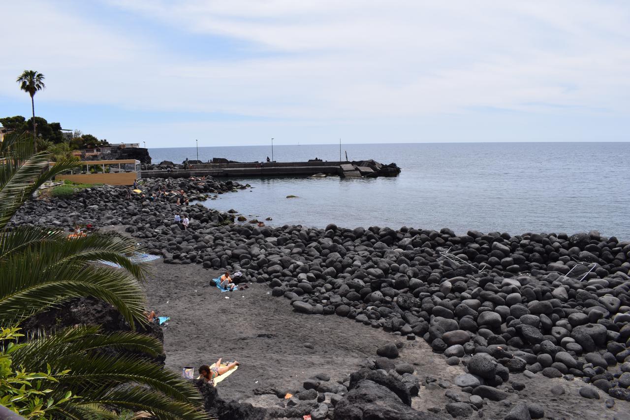Il Cortiletto Di Piazza Verga Catania-Fontanarossai nemzetközi repülőtér Kültér fotó